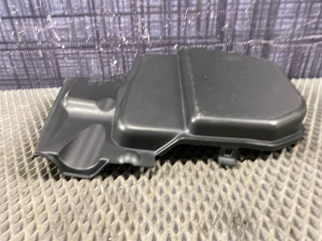 Крышка корпуса салонного фильтра, 324 рублей, Красноярск