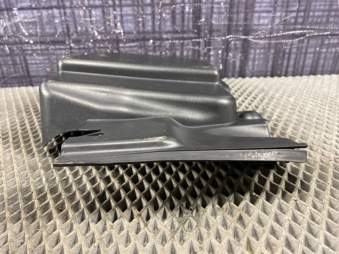 Крышка корпуса салонного фильтра, 324 рублей, Красноярск