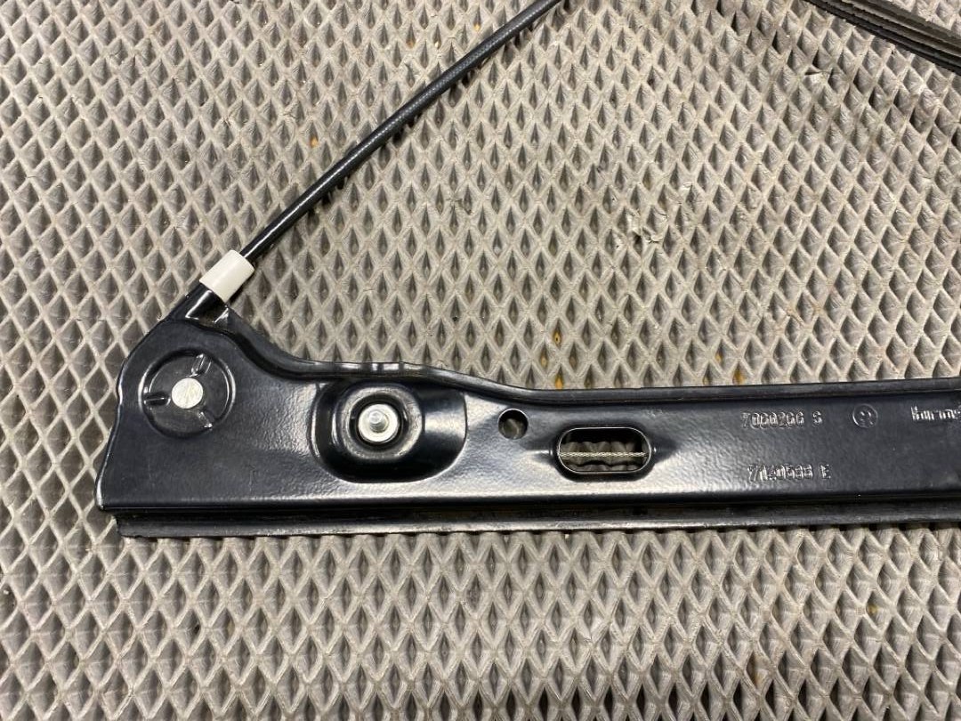 Стеклоподъемник, 1038 рублей, Красноярск