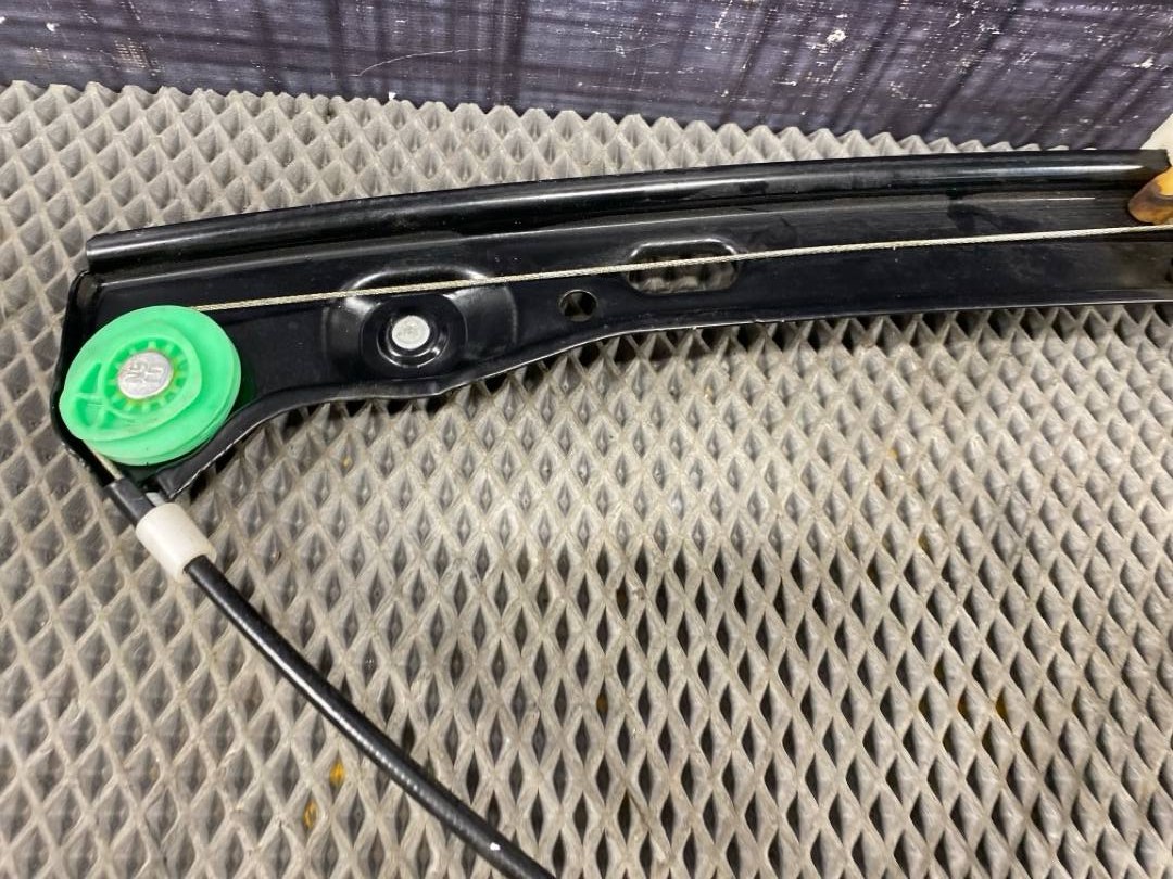 Стеклоподъемник, 1038 рублей, Красноярск