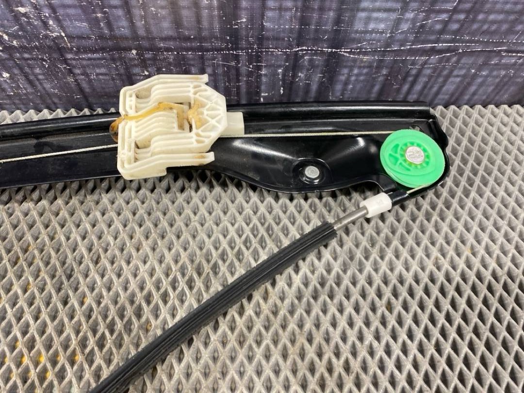 Стеклоподъемник, 1038 рублей, Красноярск