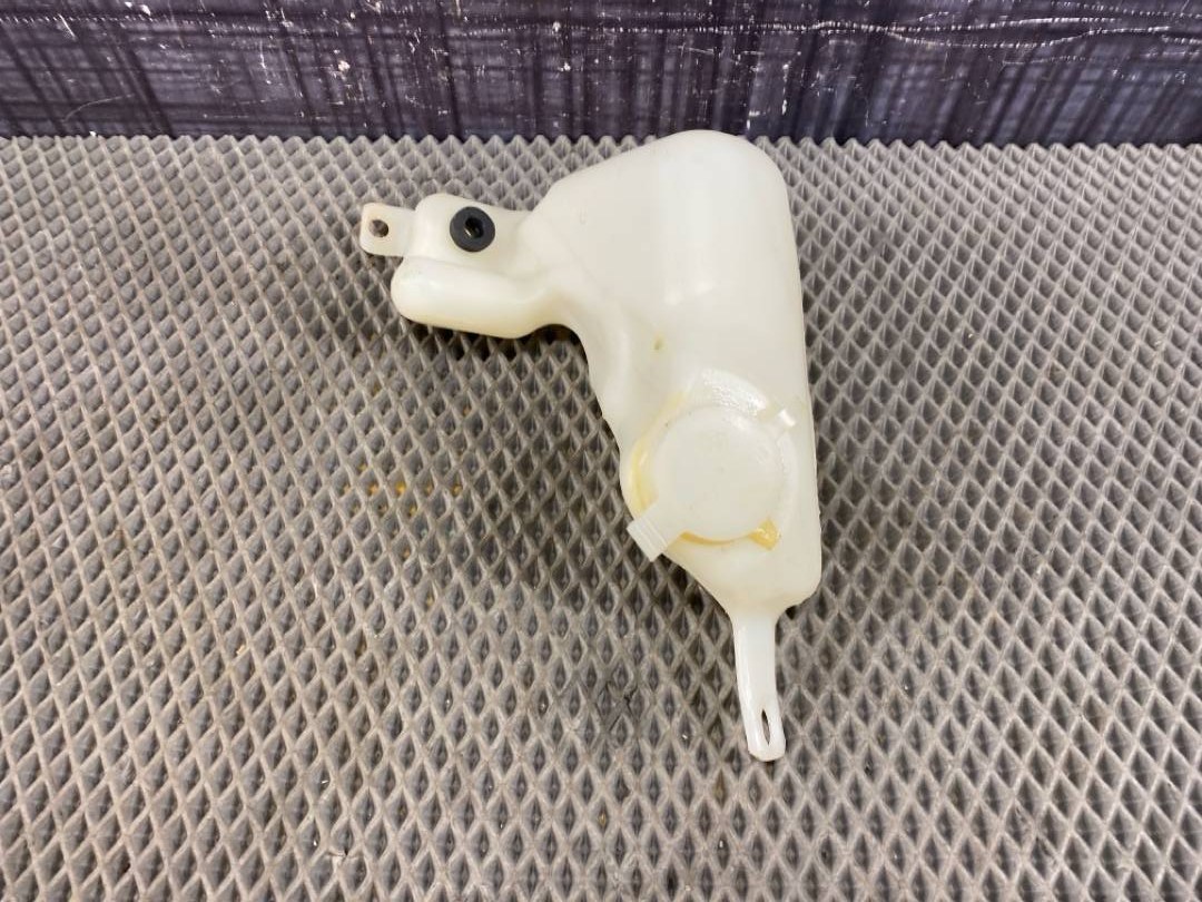 Бачок омывателя, 588 рублей, Красноярск