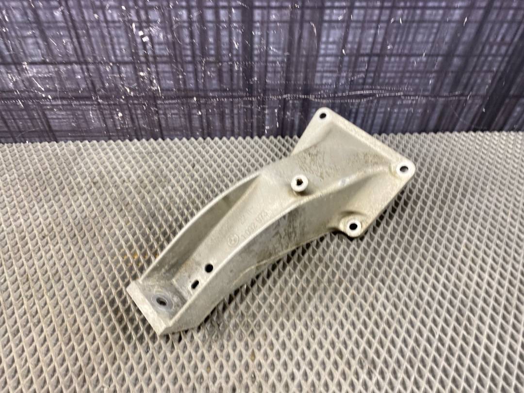 Кронштейн двигателя, 804 рублей, Красноярск