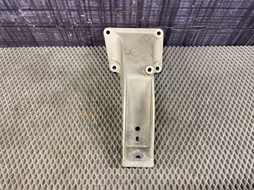 Кронштейн двигателя, 804 рублей, Красноярск