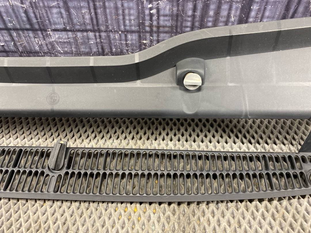 Решетка под лобовое стекло, 1068 рублей, Красноярск