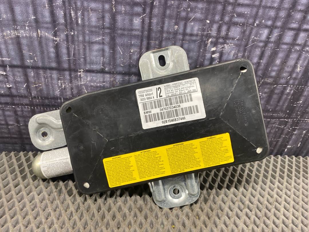 Подушка безопасности, 330 рублей, Красноярск