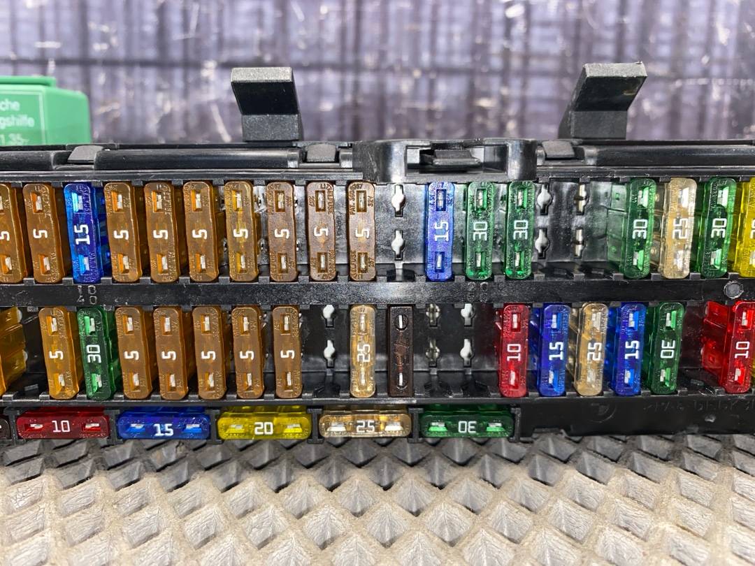 Блок предохранителей, 1290 рублей, Красноярск