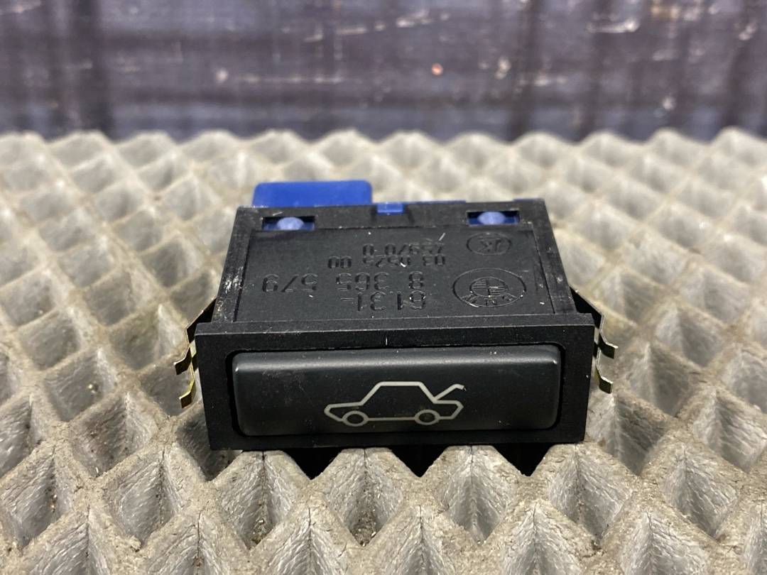 Кнопка открывания багажника, 276 рублей, Красноярск