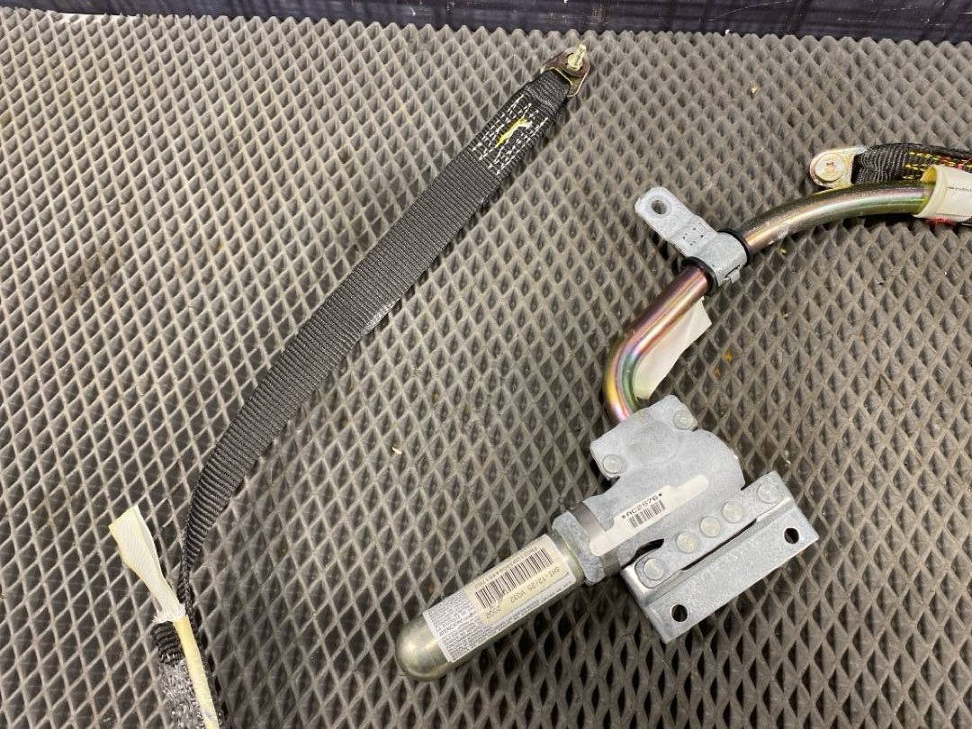 Подушка безопасности, 624 рублей, Красноярск