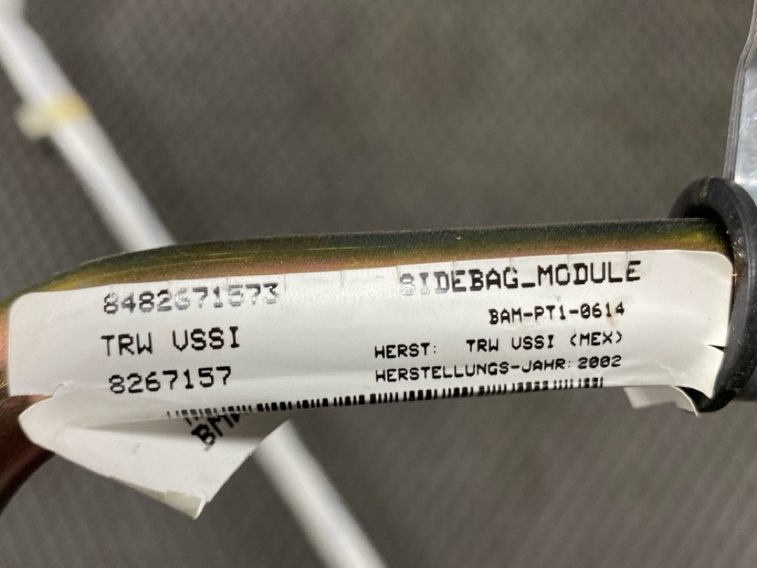 Подушка безопасности, 624 рублей, Красноярск