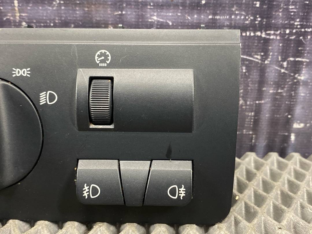 Переключатель света, 1068 рублей, Красноярск