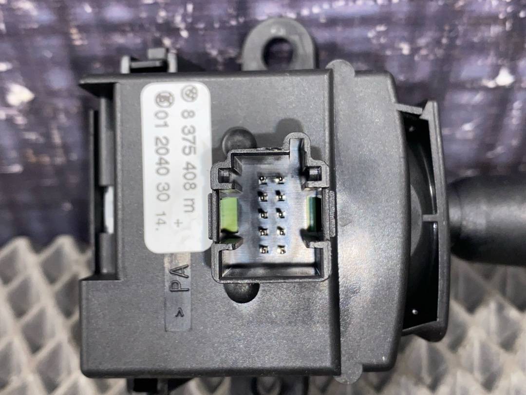 Подрулевой переключатель, 672 рублей, Красноярск