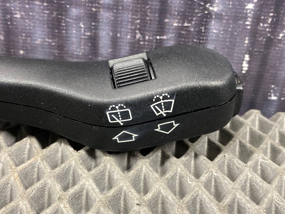 Подрулевой переключатель, 672 рублей, Красноярск