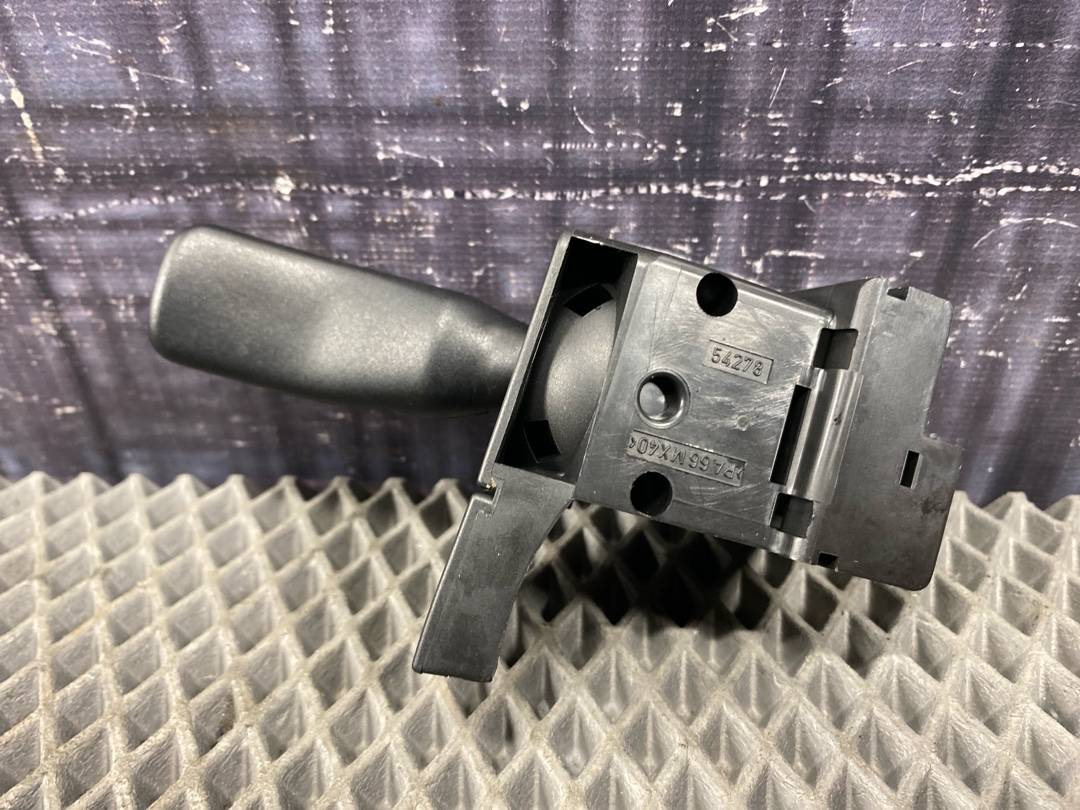 Подрулевой переключатель, 276 рублей, Красноярск