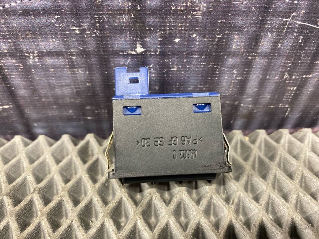 Кнопка салона, 282 рублей, Красноярск