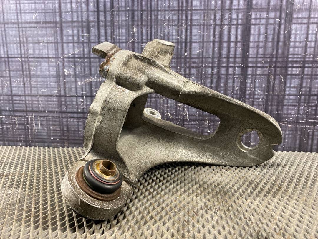 Поворотный кулак, 1578 рублей, Красноярск