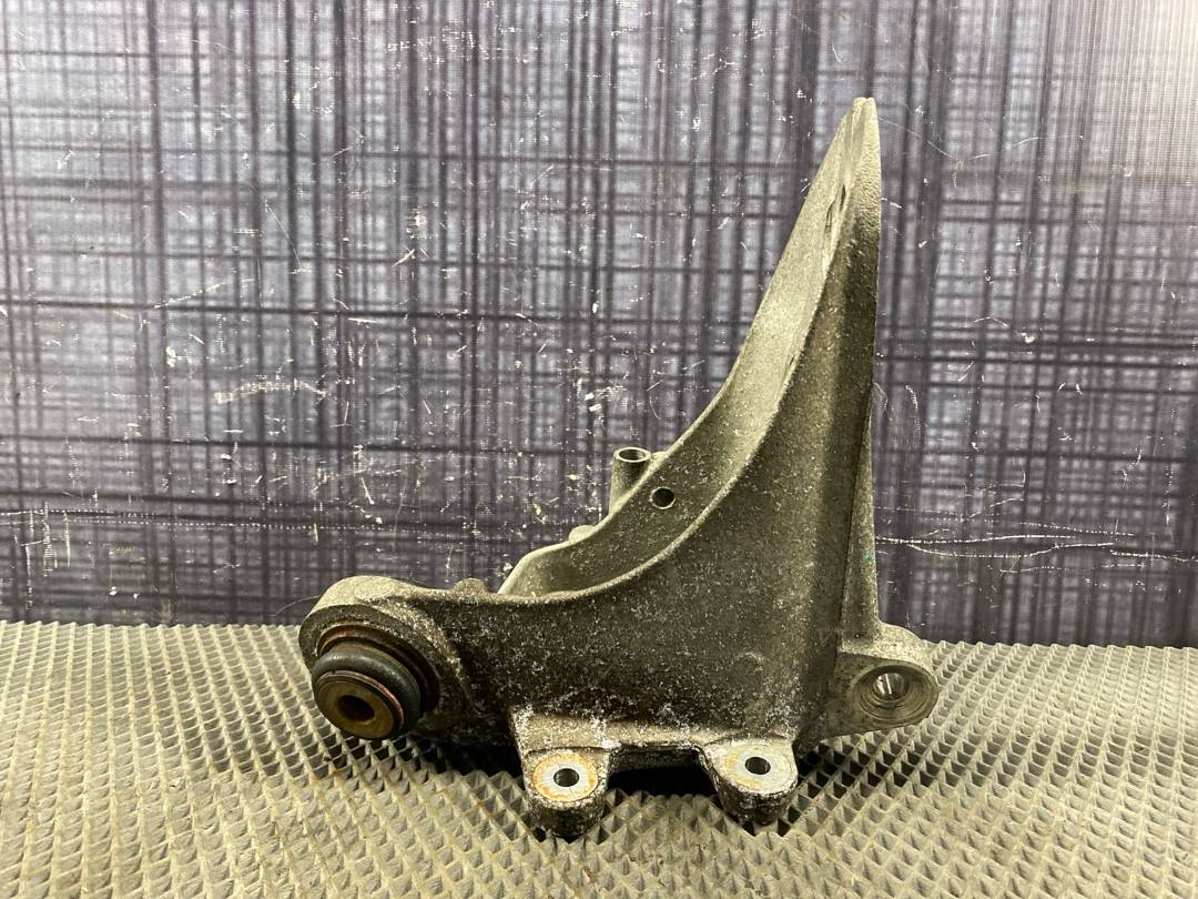 Поворотный кулак, 1578 рублей, Красноярск