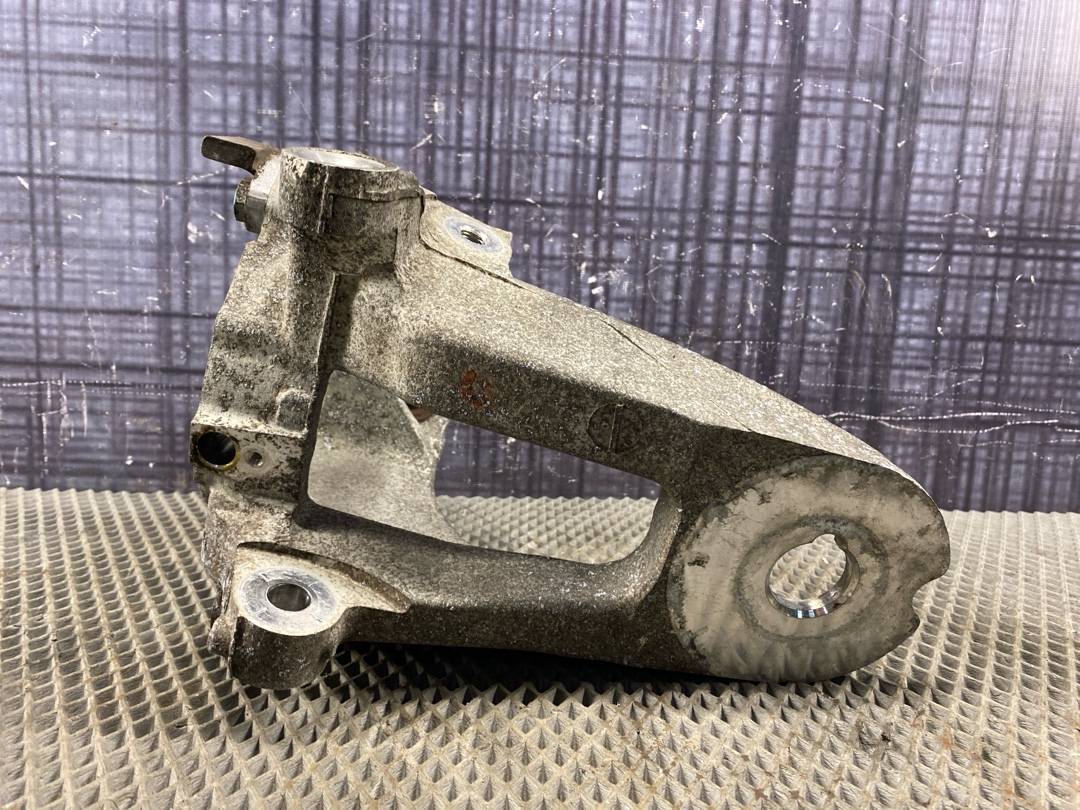 Поворотный кулак, 1578 рублей, Красноярск