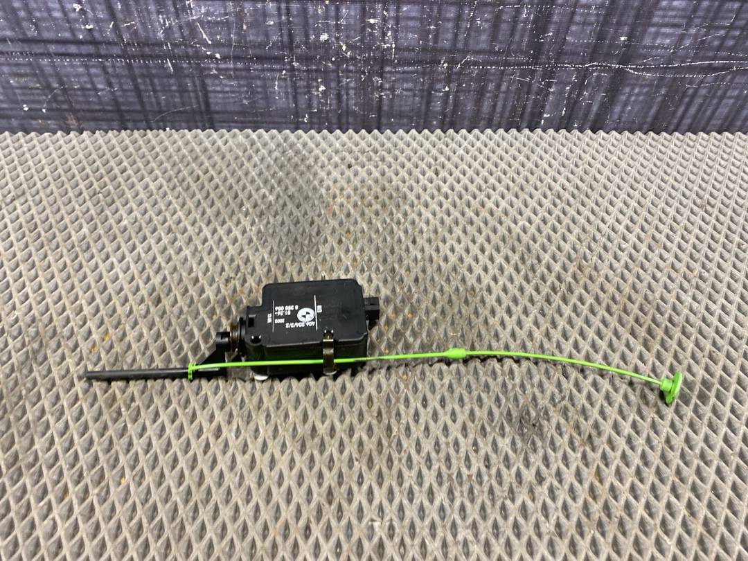 Замок лючка бензобака, 378 рублей, Красноярск