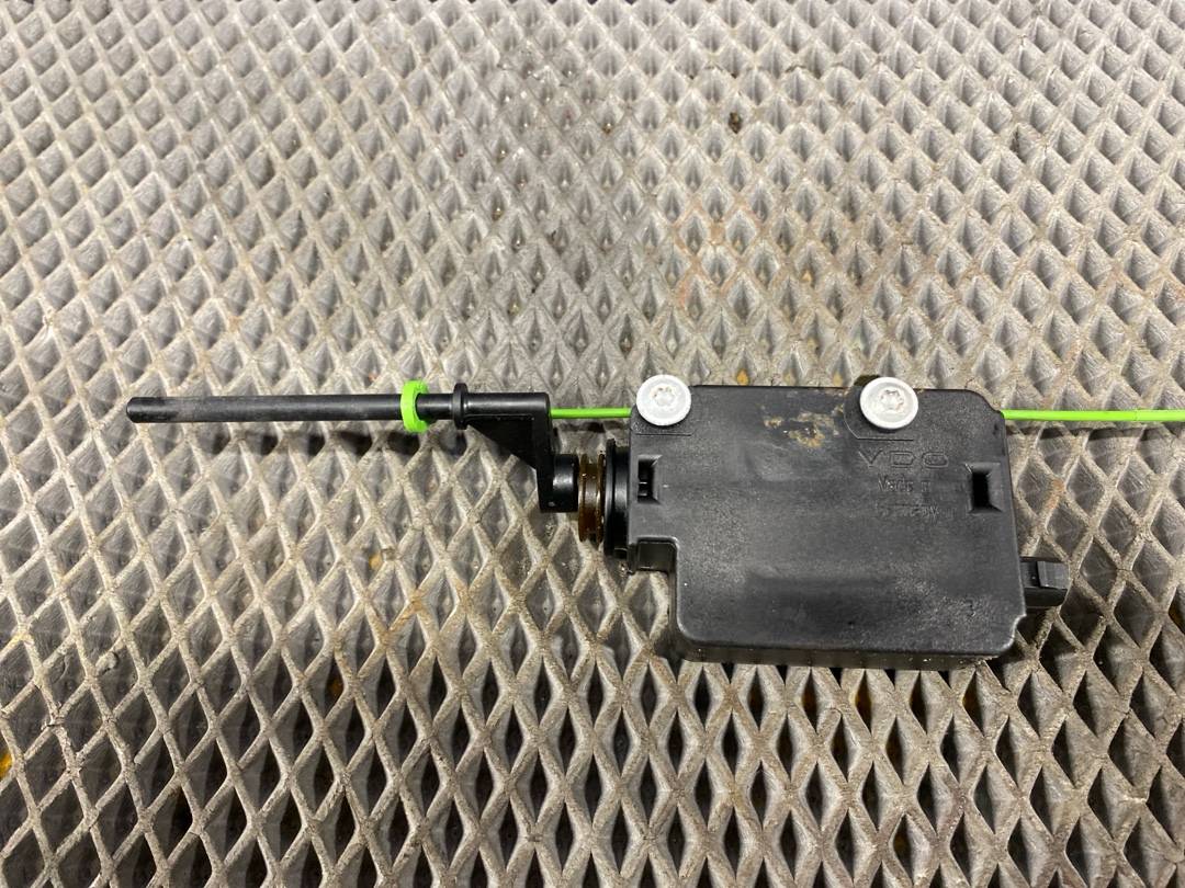 Замок лючка бензобака, 378 рублей, Красноярск