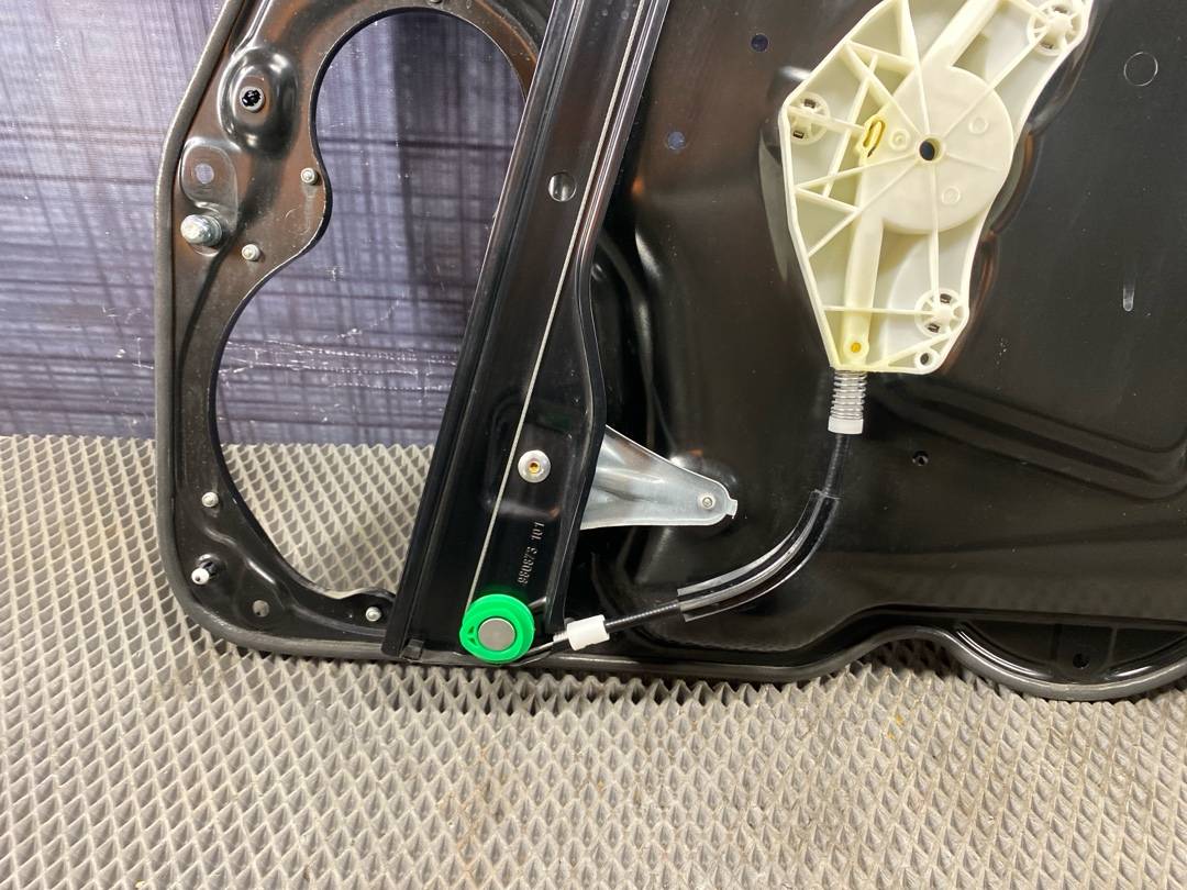 Стеклоподъемник, 2860 рублей, Красноярск