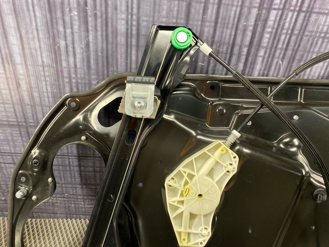 Стеклоподъемник, 2860 рублей, Красноярск