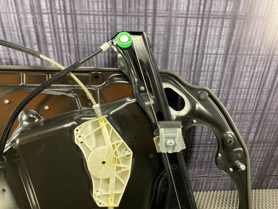 Стеклоподъемник, 2860 рублей, Красноярск