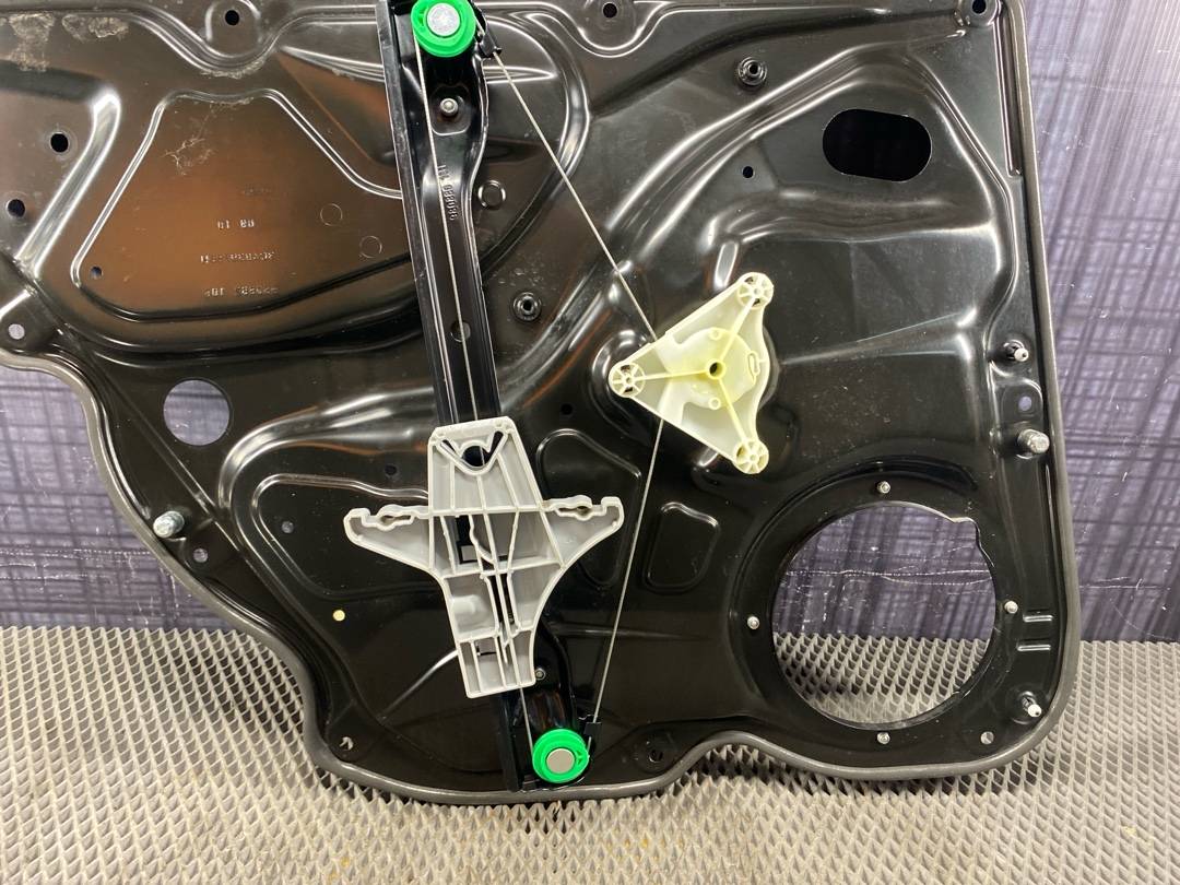 Стеклоподъемник, 1730 рублей, Красноярск