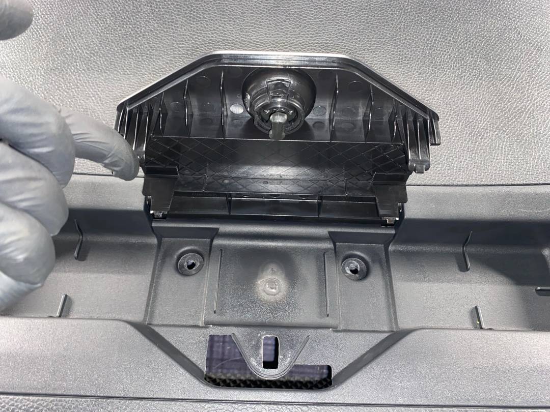 Обшивка крышки багажника, 1880 рублей, Красноярск