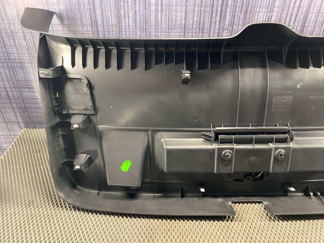 Обшивка крышки багажника, 1880 рублей, Красноярск