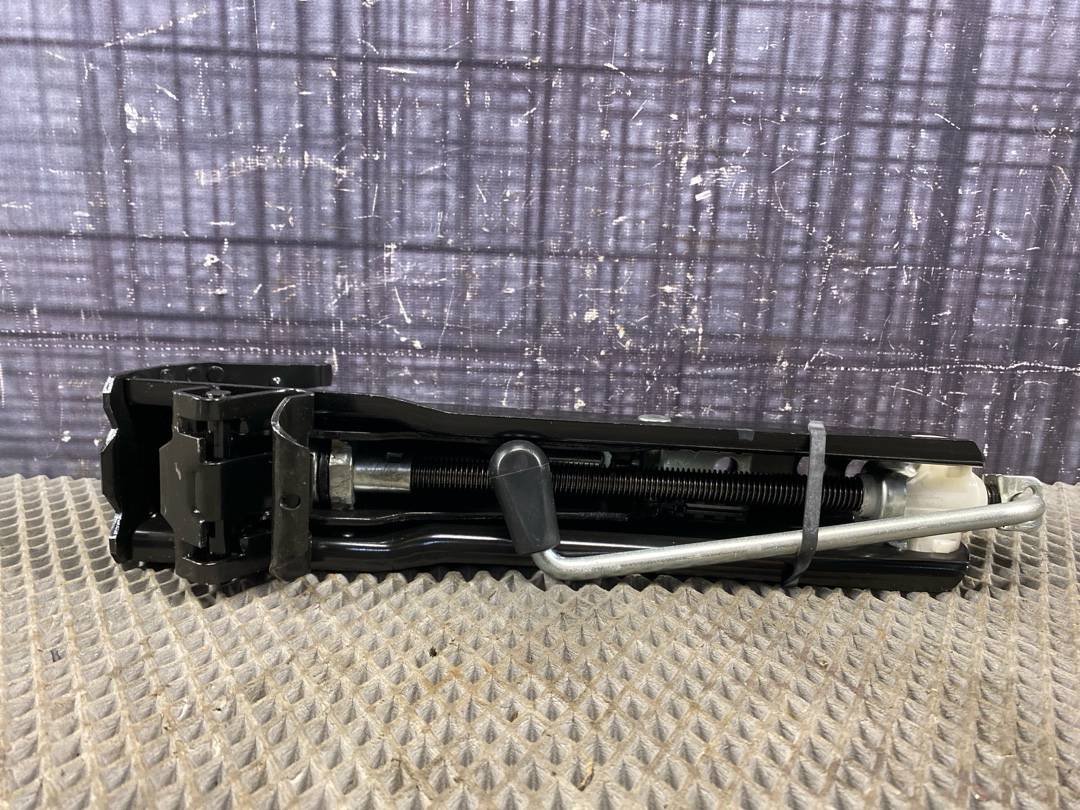 Домкрат, 3670 рублей, Красноярск