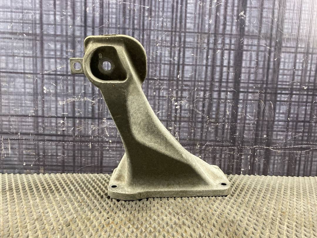 Кронштейн двигателя, 1794 рублей, Красноярск