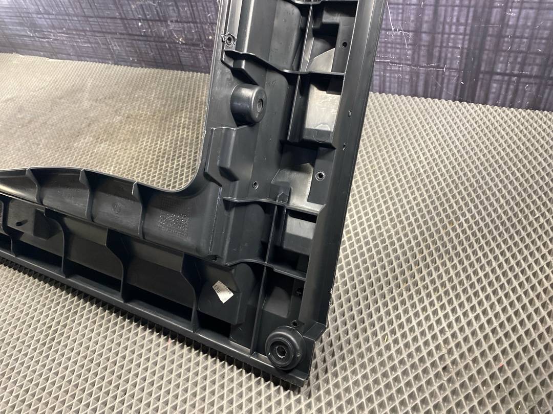 Пластик багажника, 740 рублей, Красноярск