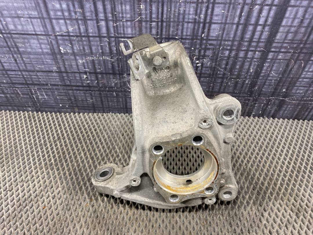 Поворотный кулак, 4320 рублей, Красноярск