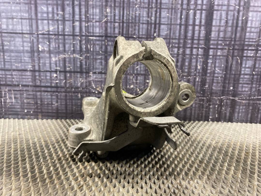 Поворотный кулак, 4320 рублей, Красноярск