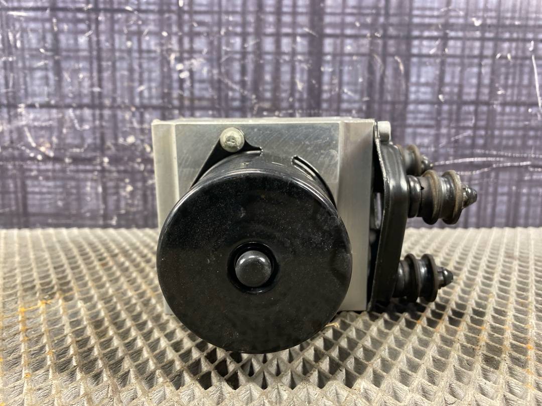 Блок ABS, 8210 рублей, Красноярск