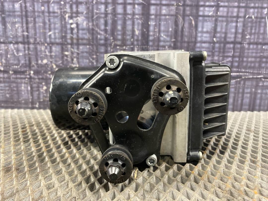 Блок ABS, 8210 рублей, Красноярск