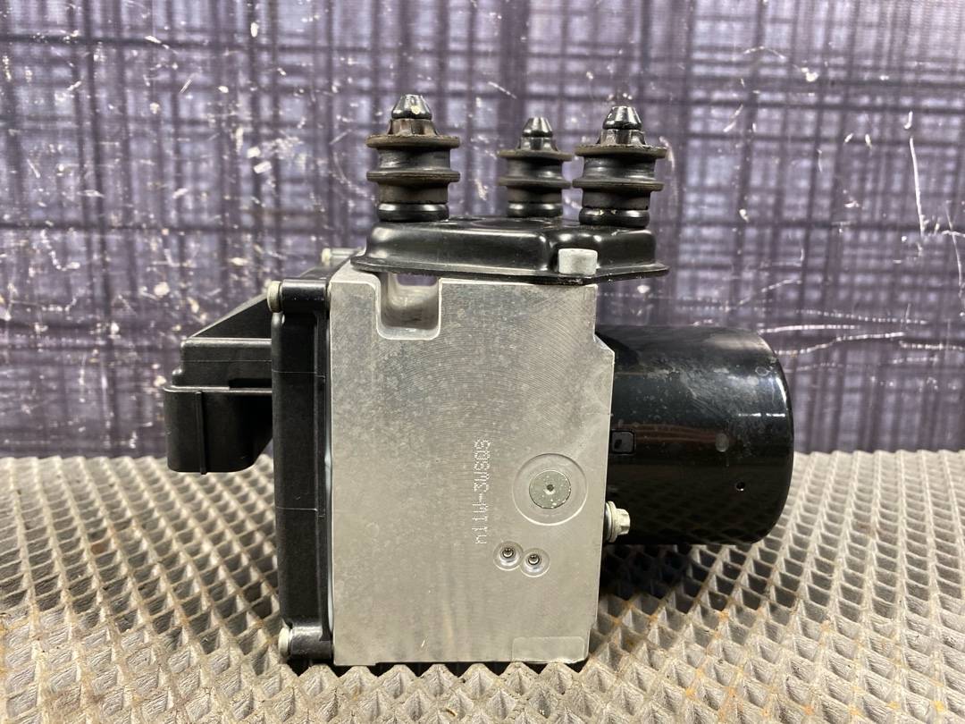 Блок ABS, 8210 рублей, Красноярск