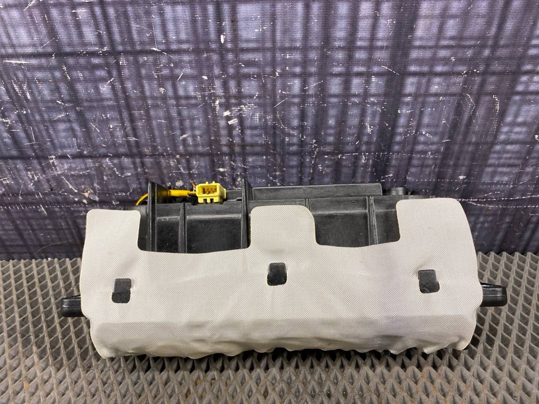 Подушка безопасности, 3460 рублей, Красноярск