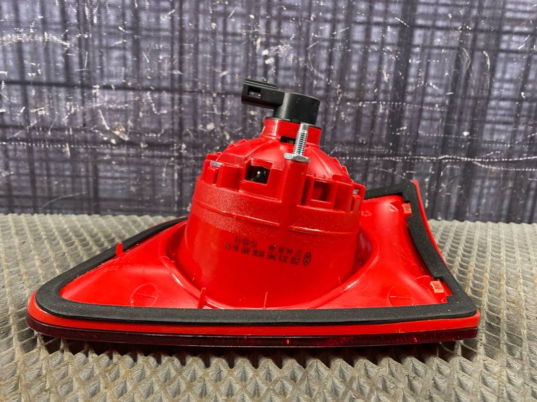 Фонарь в крышку багажника, 3860 рублей, Красноярск