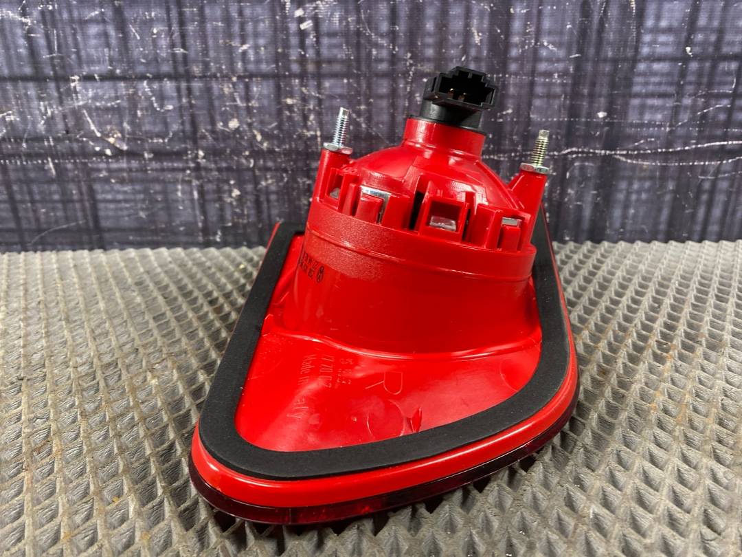 Фонарь в крышку багажника, 3860 рублей, Красноярск