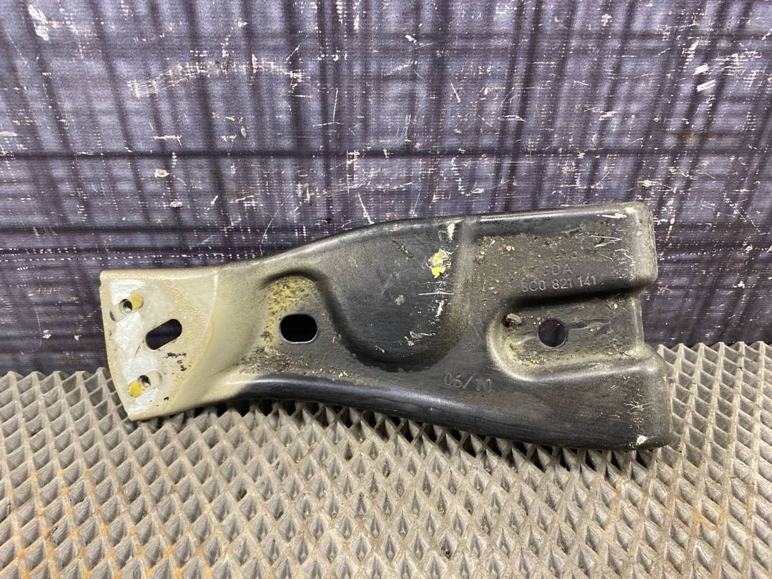 Кронштейн крыла, 810 рублей, Красноярск