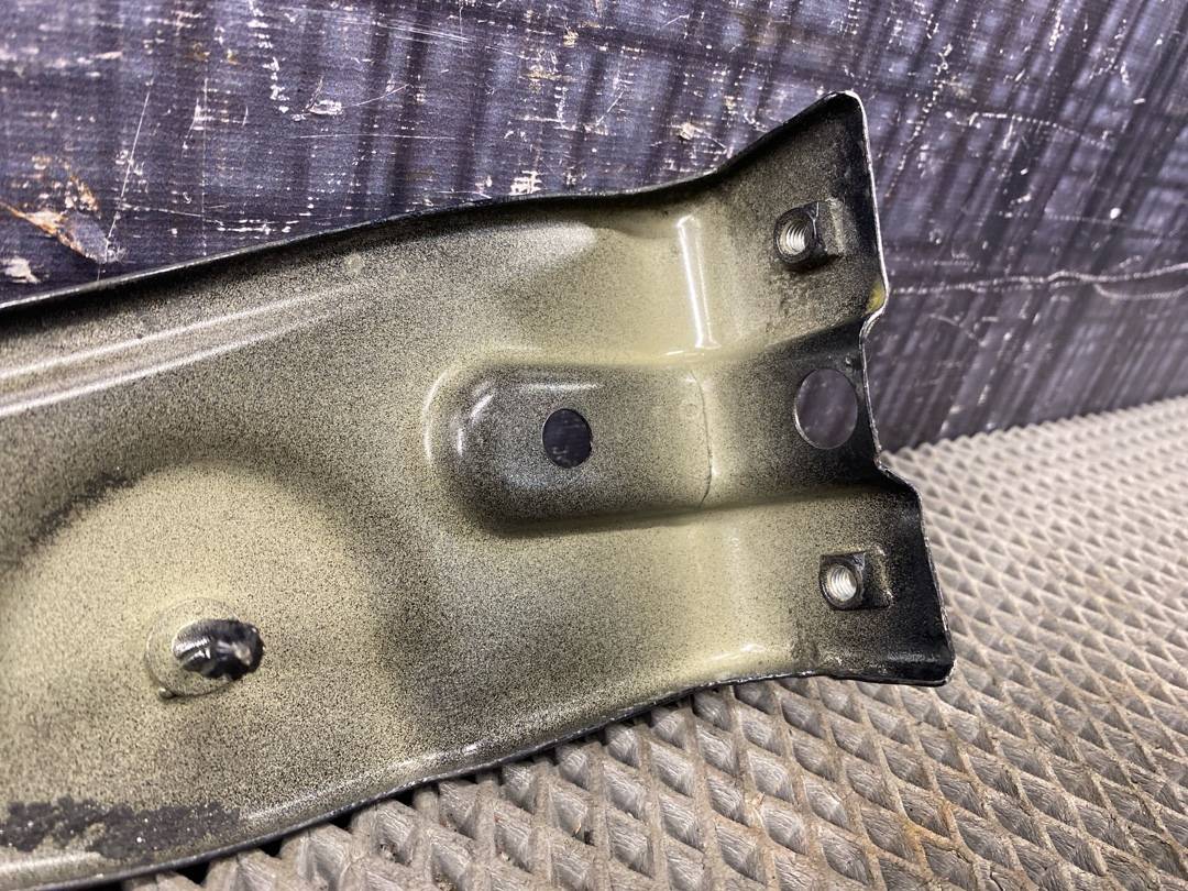 Кронштейн крыла, 810 рублей, Красноярск