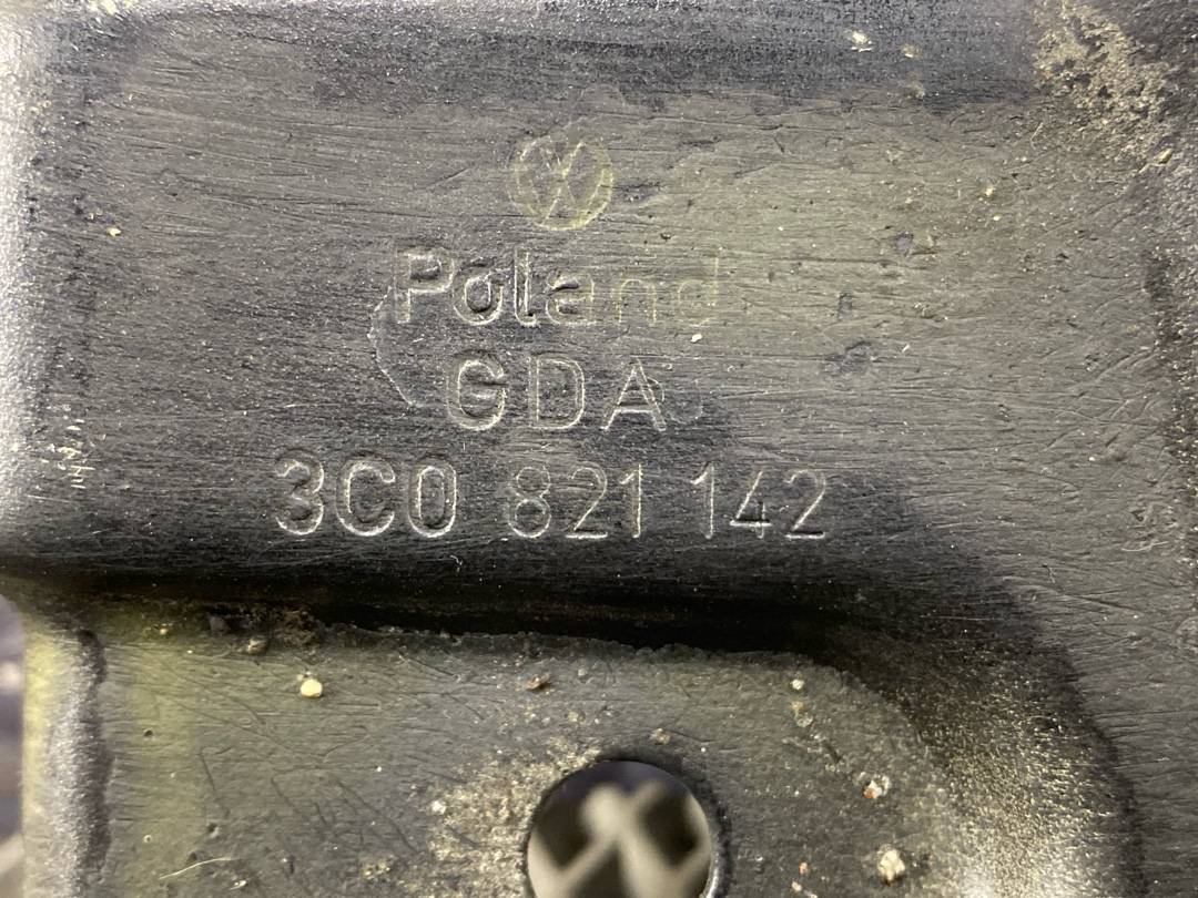 Кронштейн крыла, 810 рублей, Красноярск