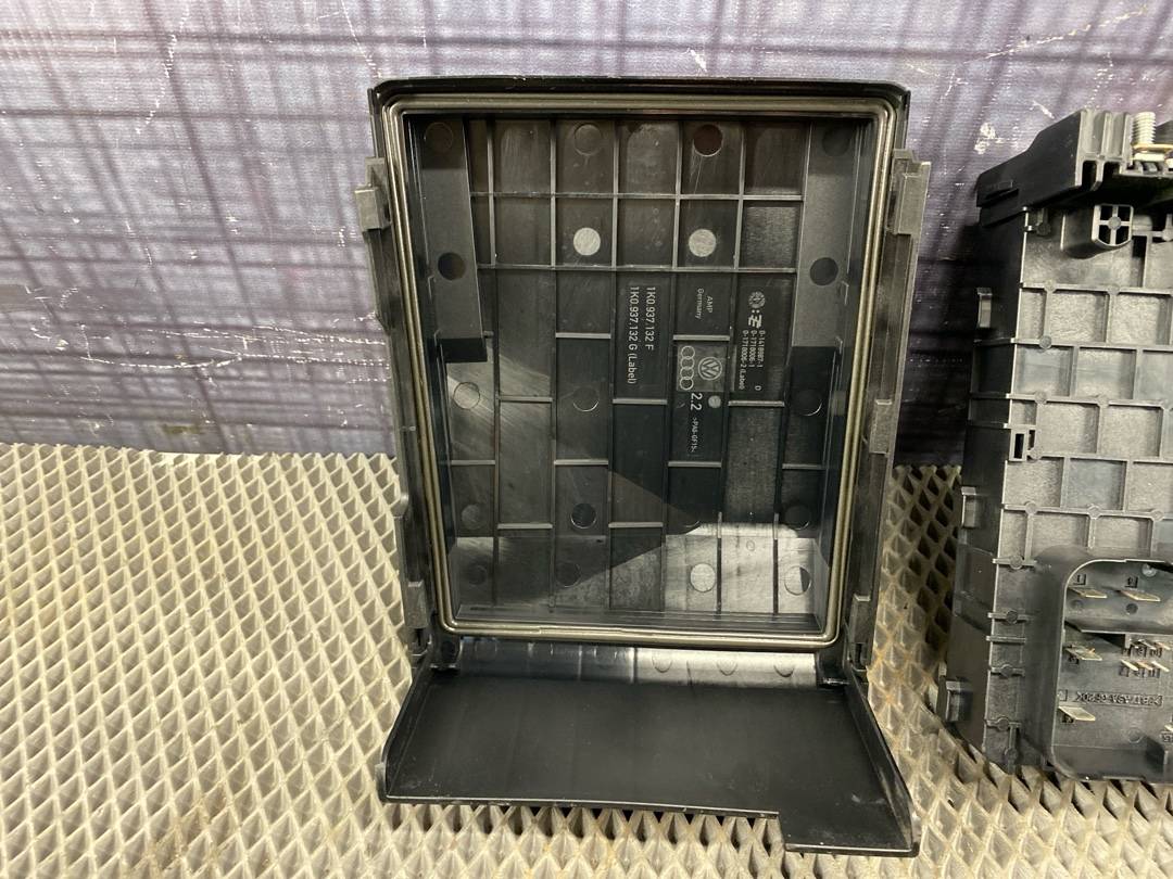 Блок предохранителей, 2120 рублей, Красноярск