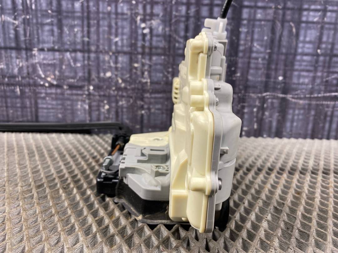 Замок двери, 1570 рублей, Красноярск