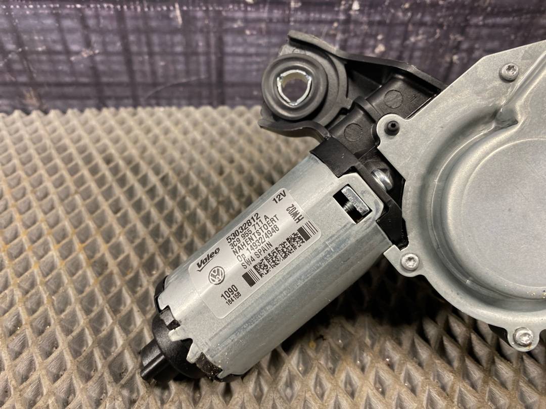 Мотор стеклоочистителя, 2860 рублей, Красноярск