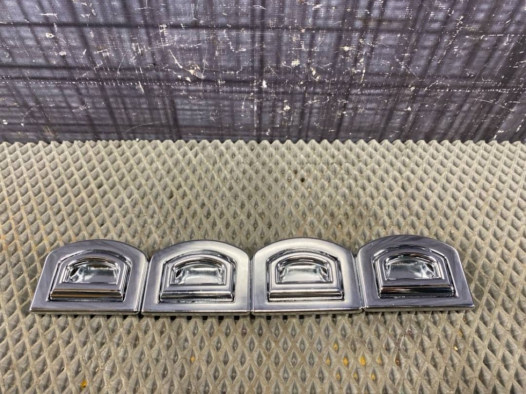 Петля багажника, 920 рублей, Красноярск