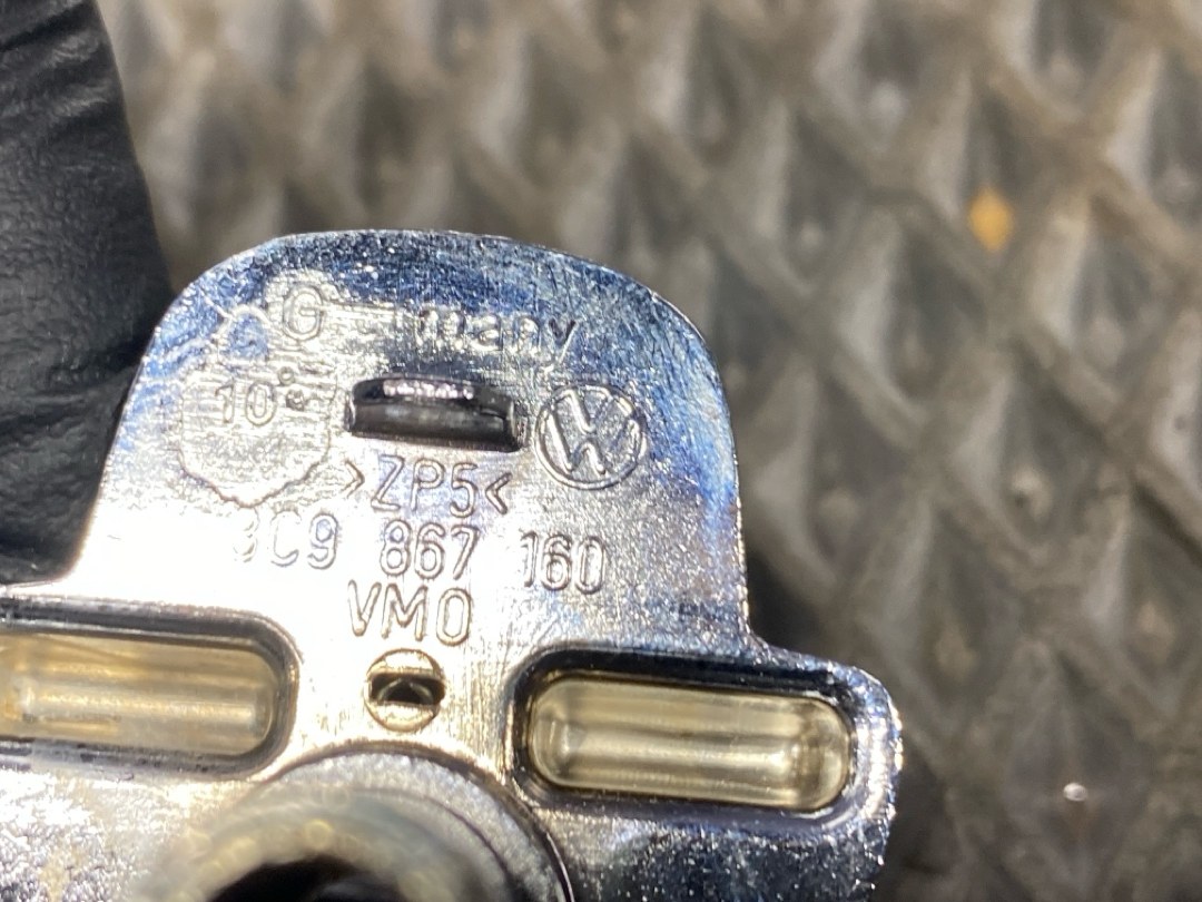 Петля багажника, 540 рублей, Красноярск