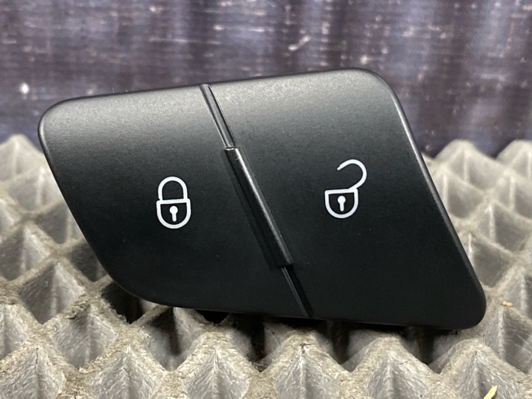 Кнопка центрального замка, 520 рублей, Красноярск